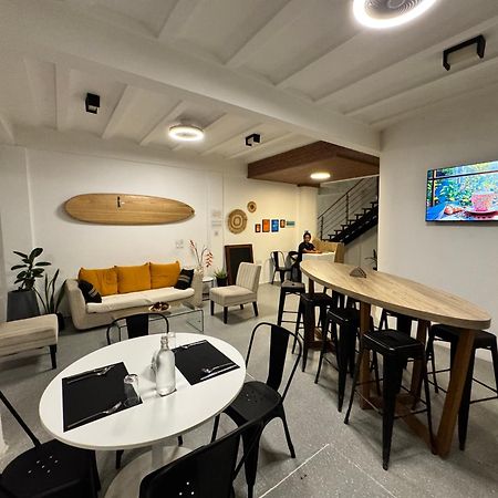 Coral Inn Тулусдоо Екстериор снимка