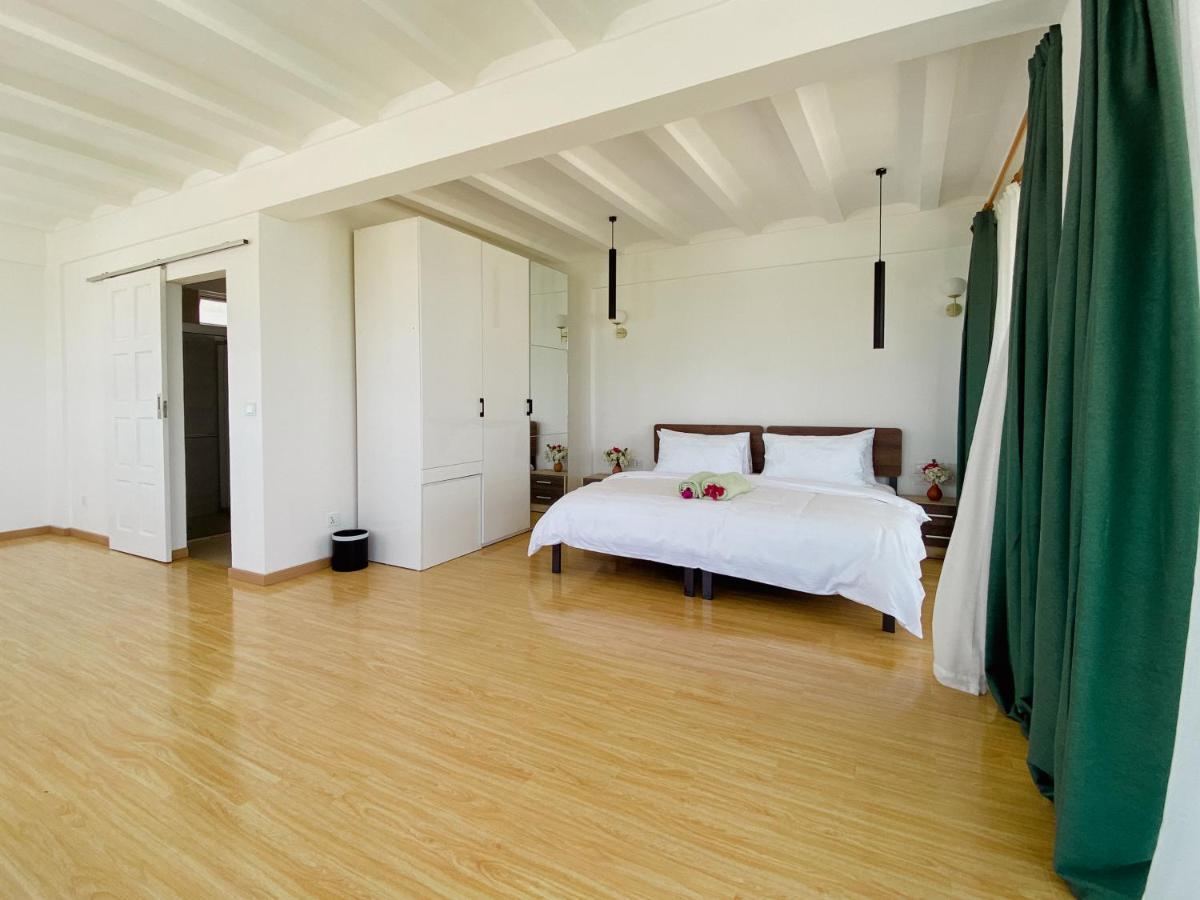 Coral Inn Тулусдоо Екстериор снимка
