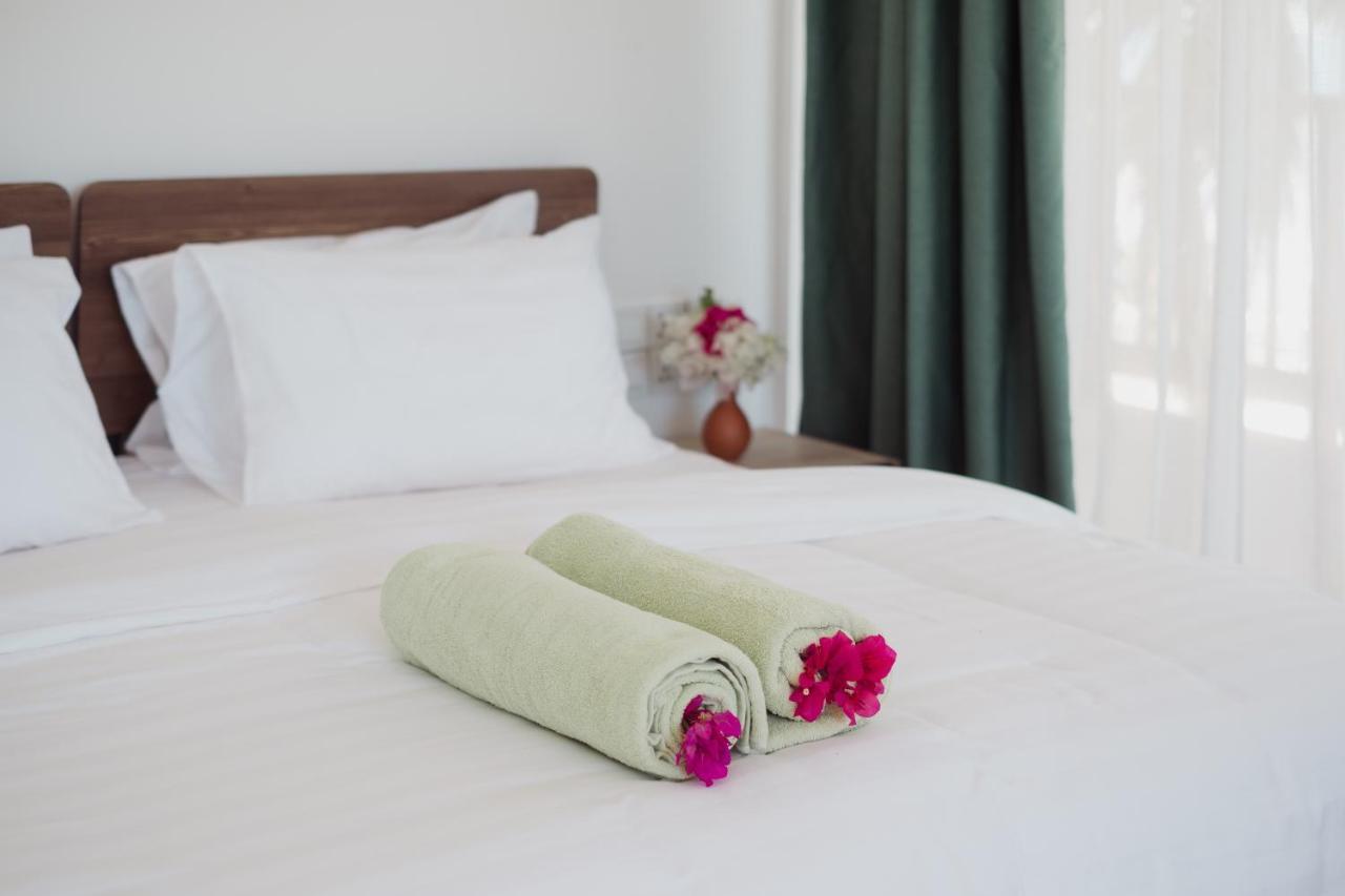 Coral Inn Тулусдоо Екстериор снимка