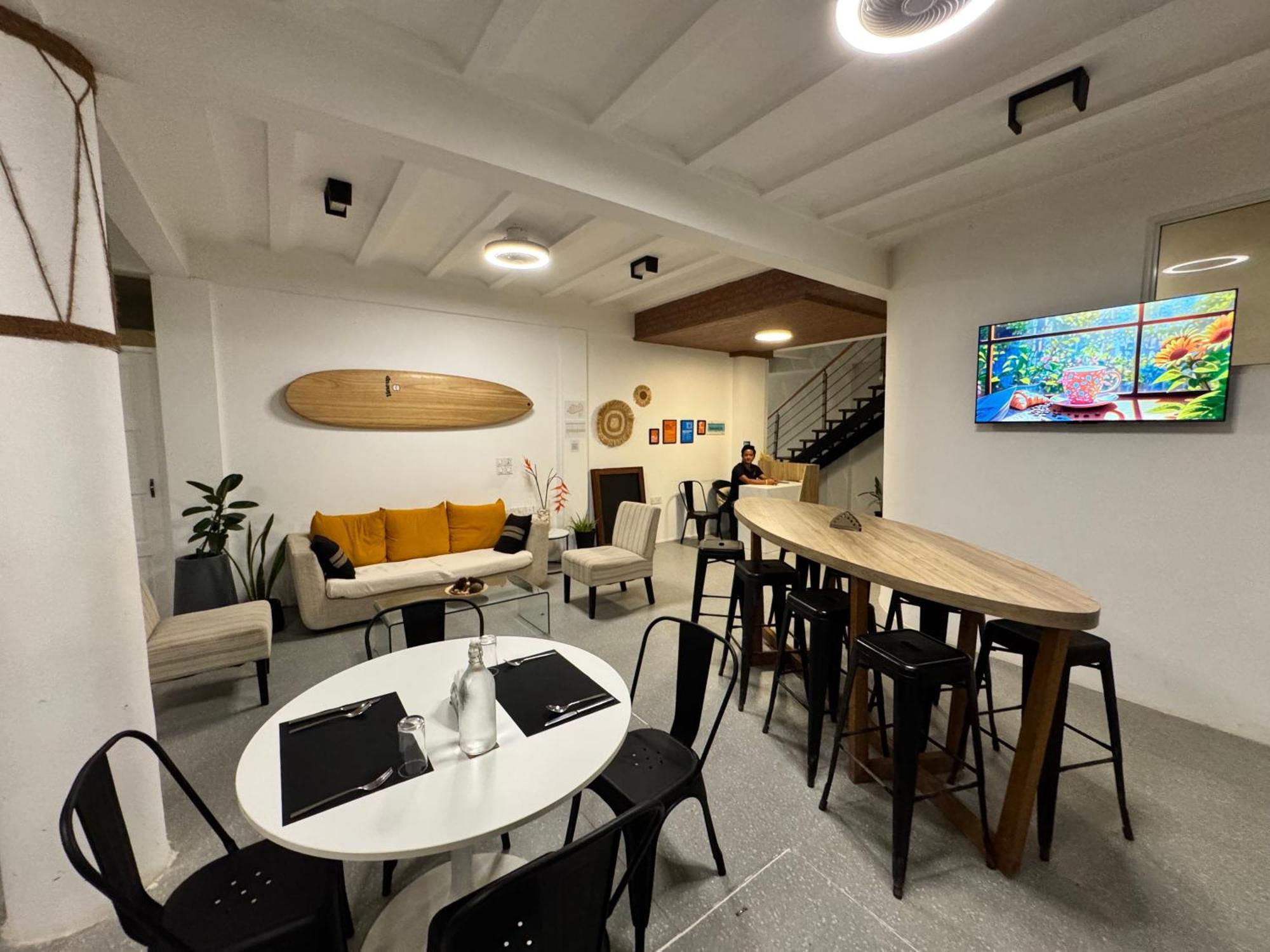 Coral Inn Тулусдоо Екстериор снимка